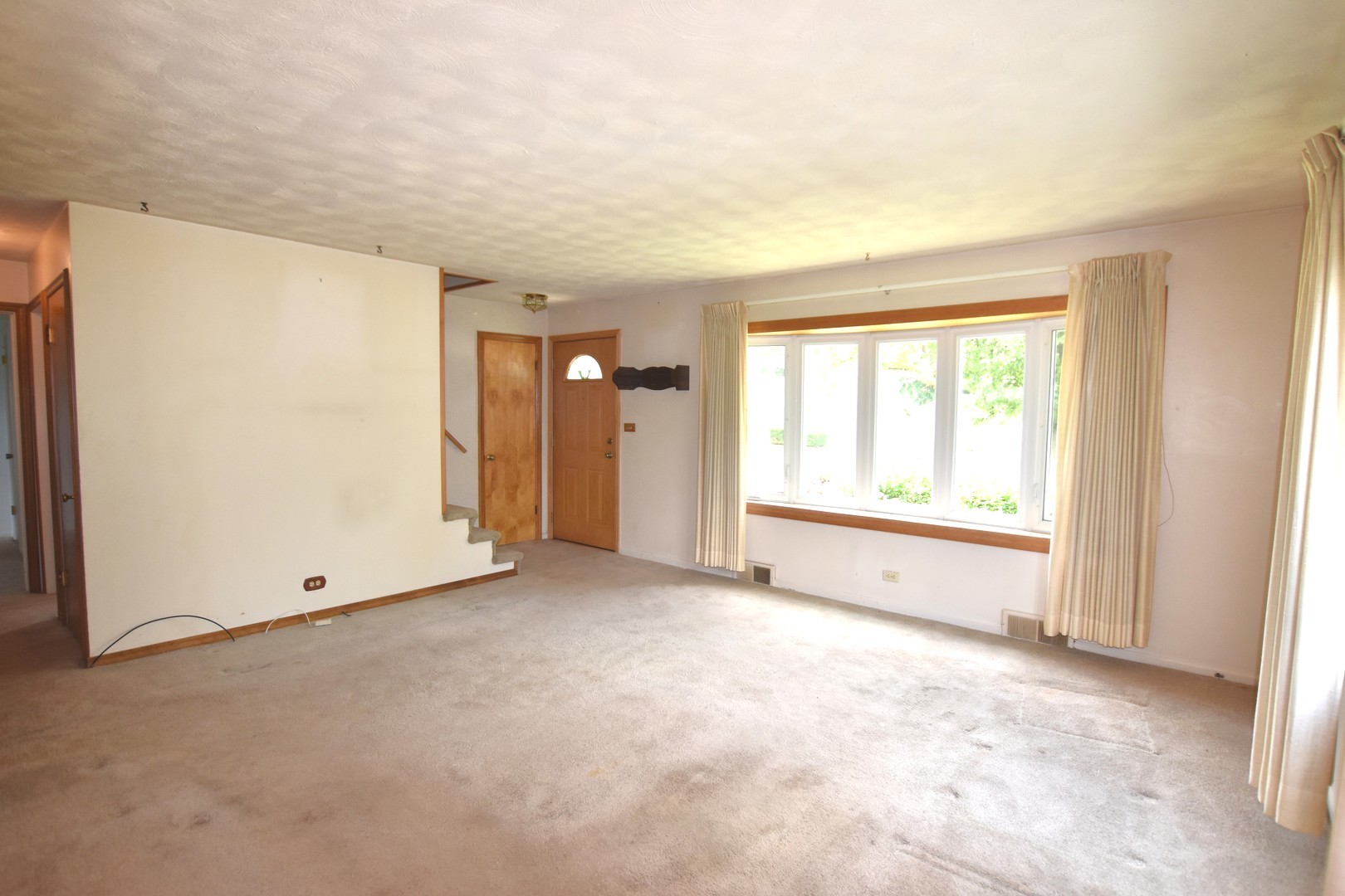 445 N Gerard Avenue Property Photo 5