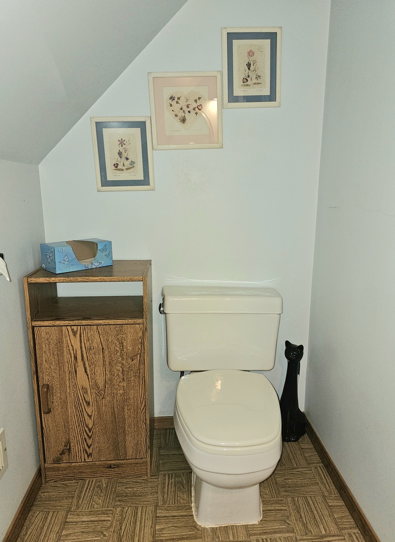 445 N Gerard Avenue Property Photo 14