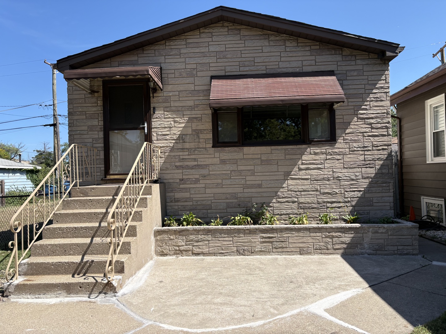 647 Forsythe Avenue