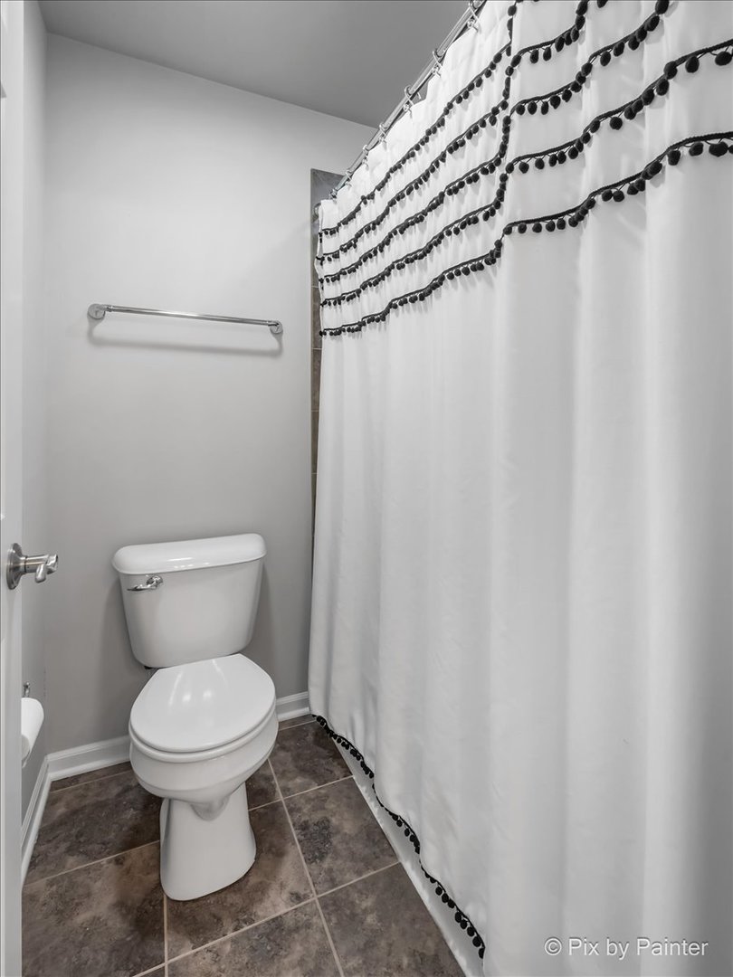 0n334 King Drive Property Photo 33