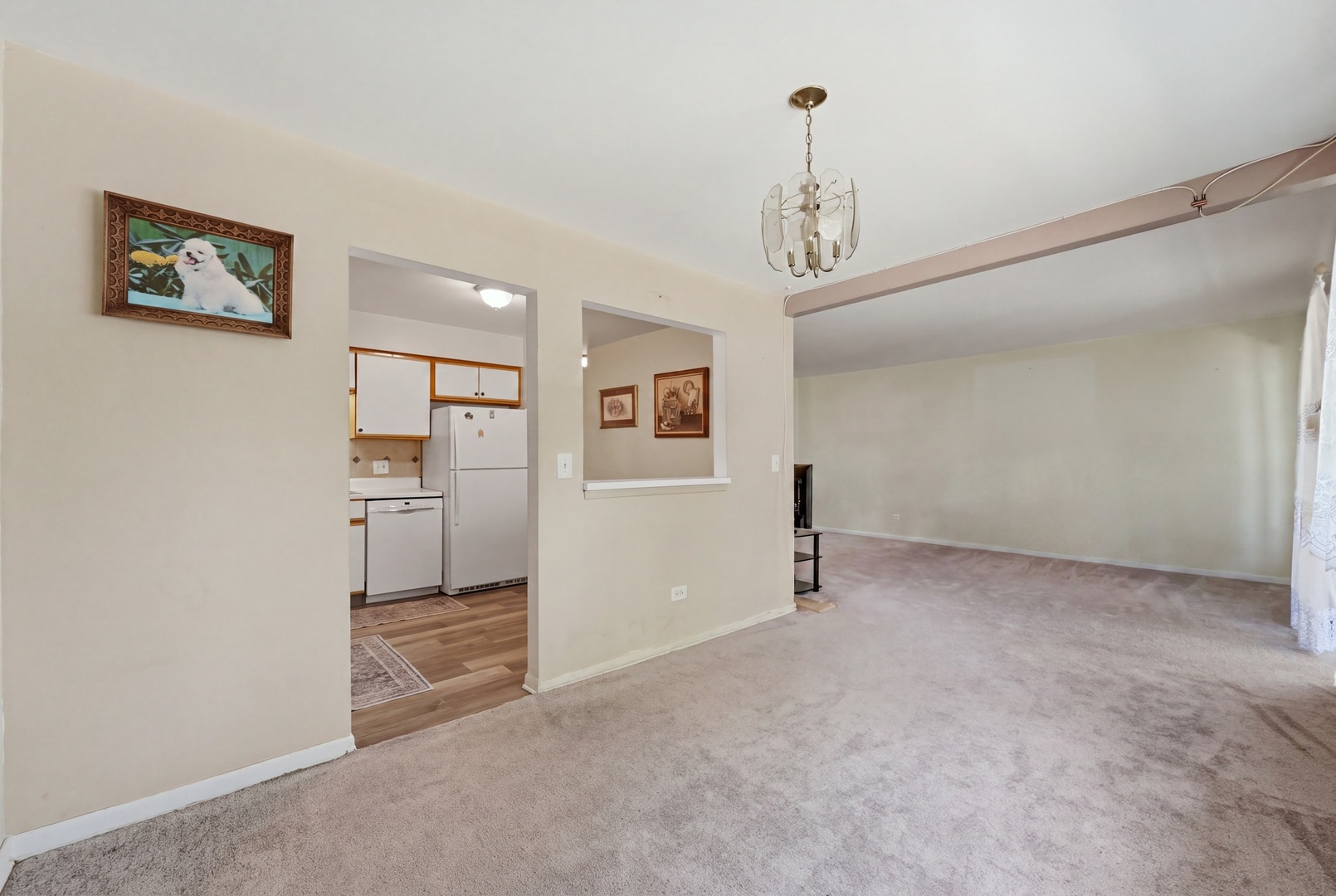 6 E Lillian Avenue 2b Property Photo 8