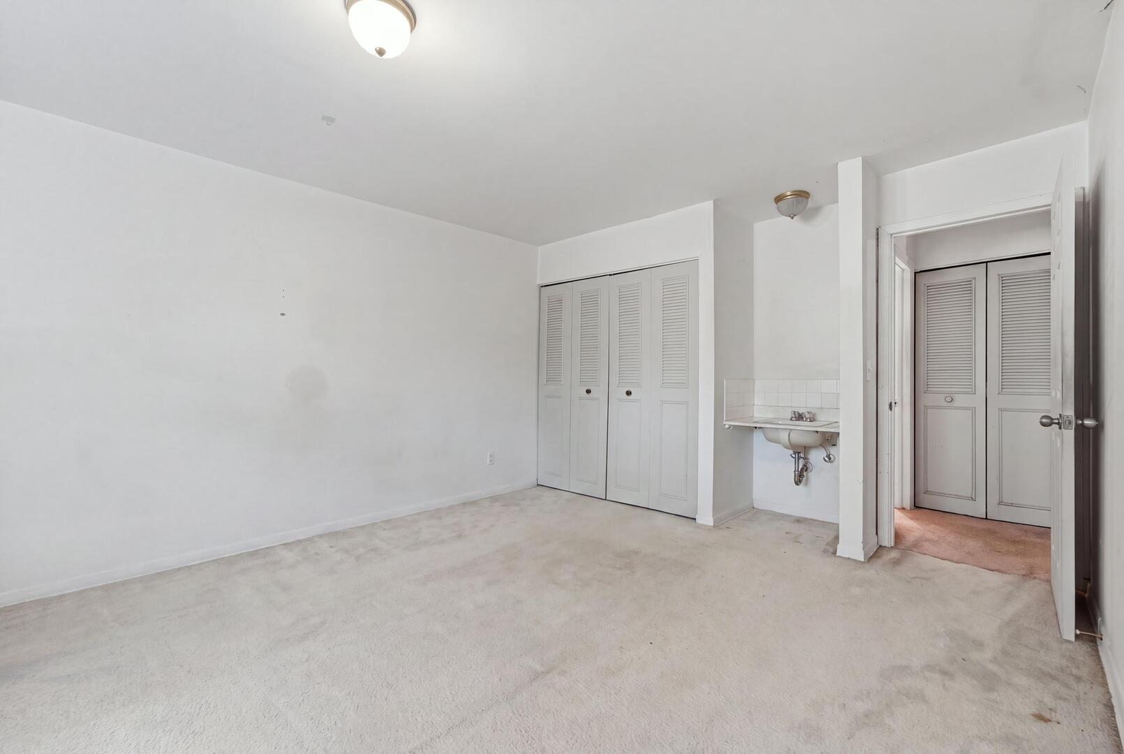 6 E Lillian Avenue 2b Property Photo 24