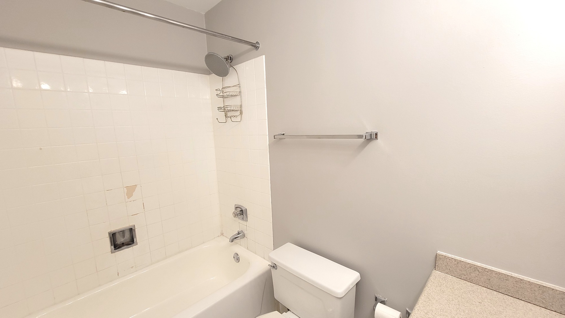 10 E Ontario Street 2406 Property Photo 13