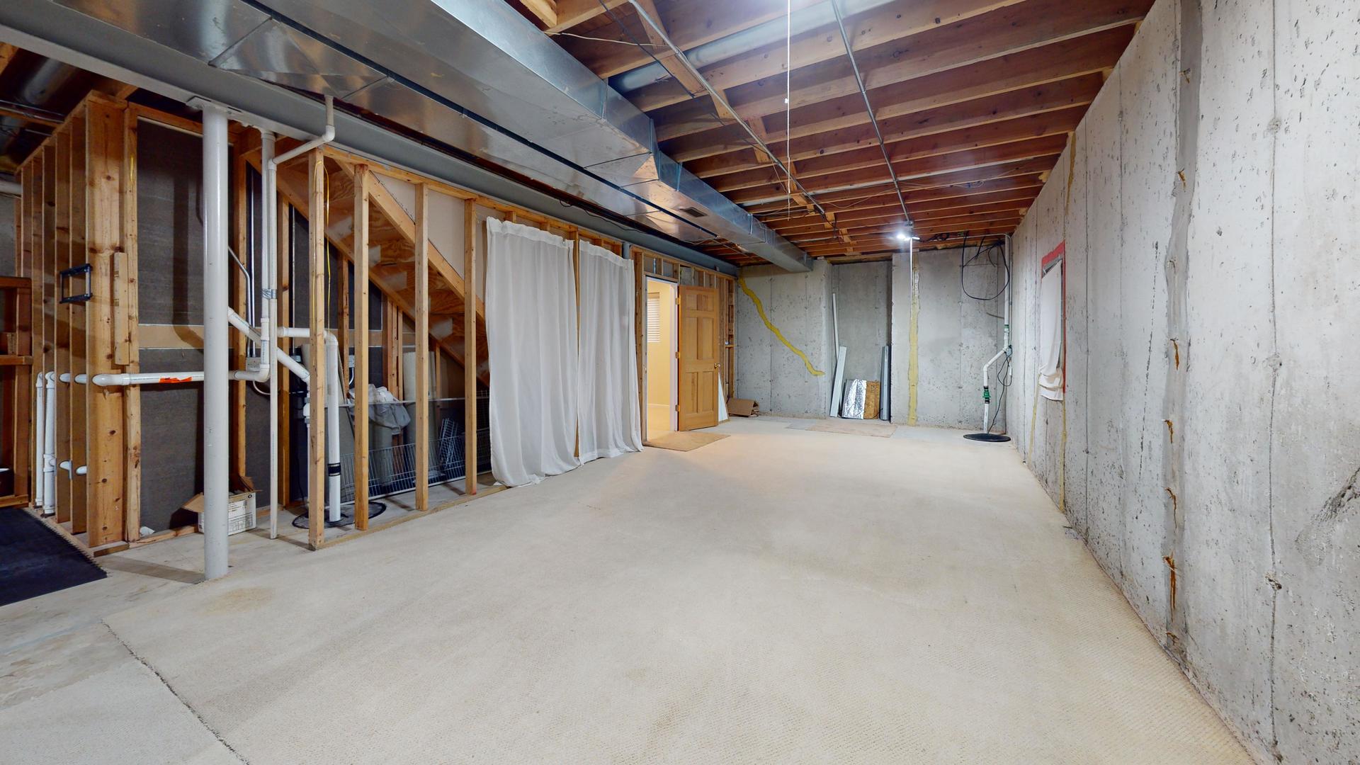 1657 Fairport Drive Property Photo 25