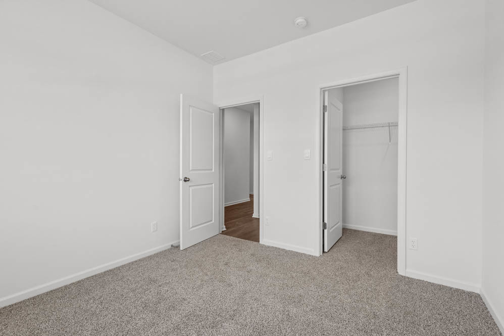 290 Snowdrop Lane Property Photo 15