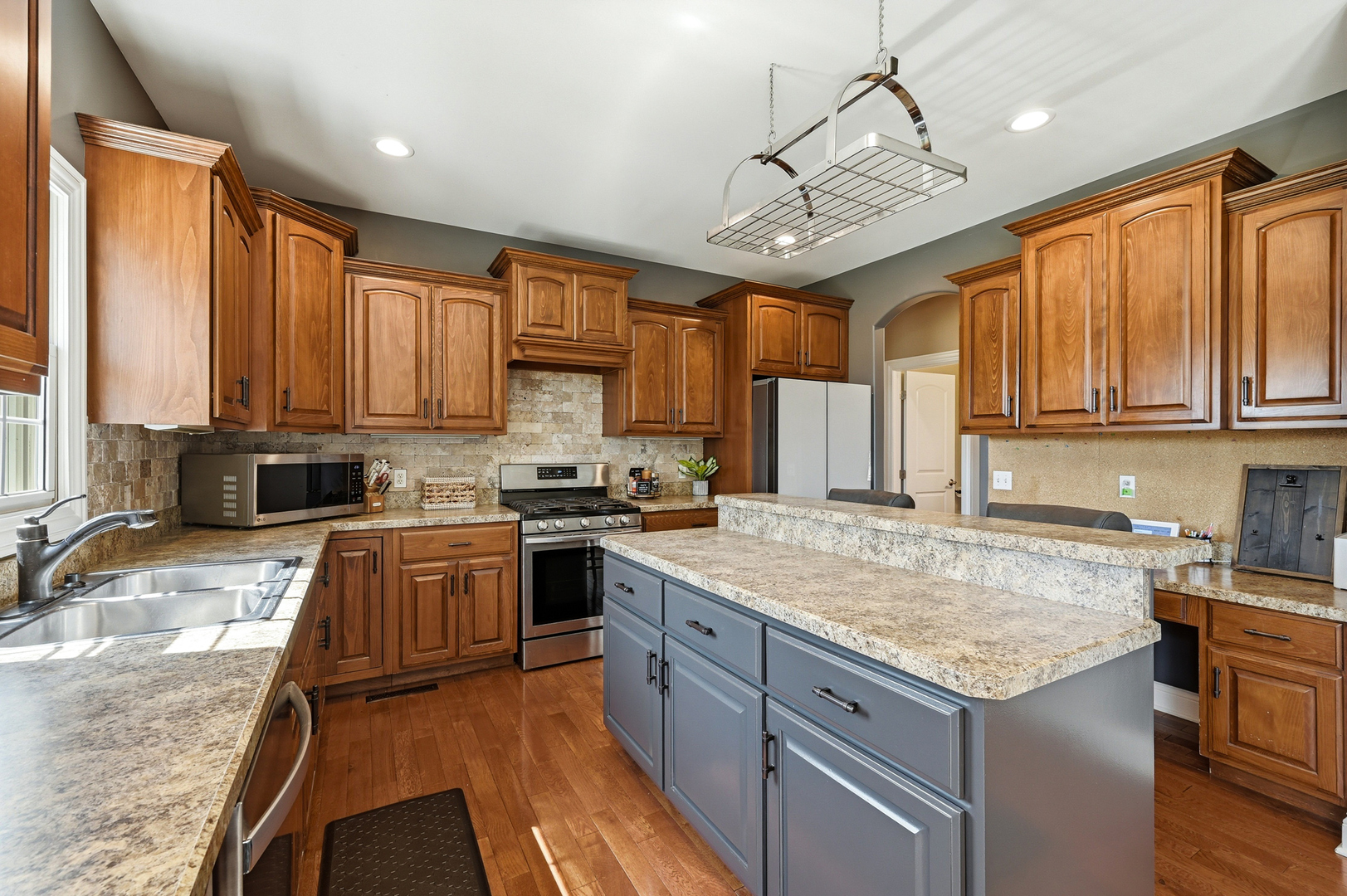 25443 Prairiewood Lane Property Photo 16