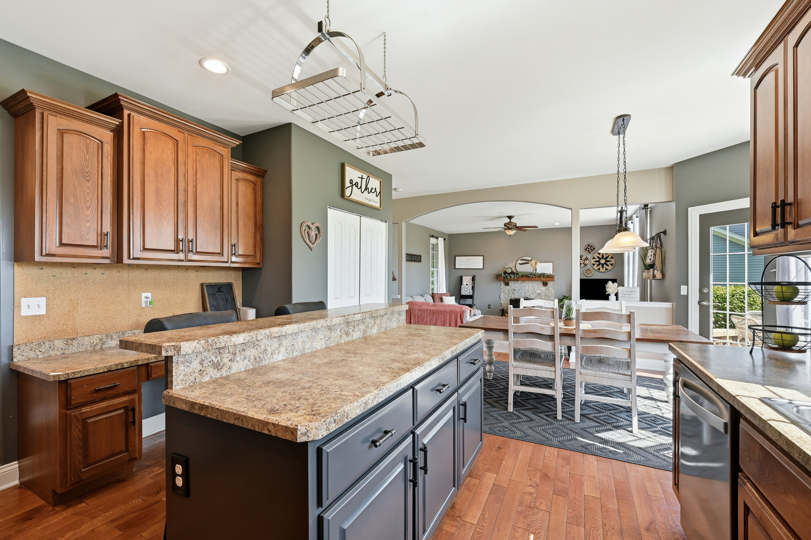 25443 Prairiewood Lane Property Photo 17