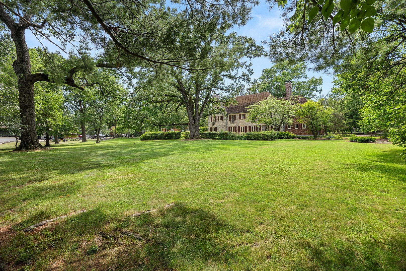 2221 Twin Oak Road Property Photo 15