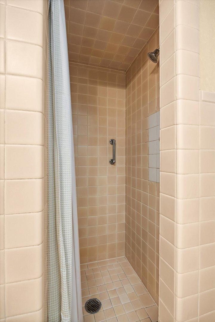 2221 Twin Oak Road Property Photo 64