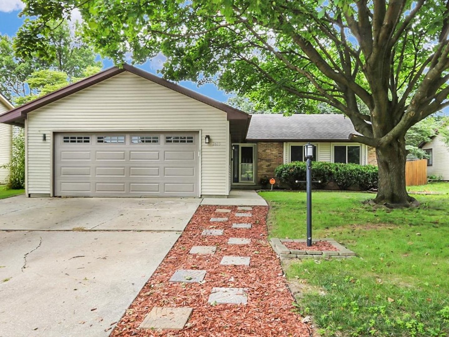 2615 Clayton Boulevard Property Photo 1