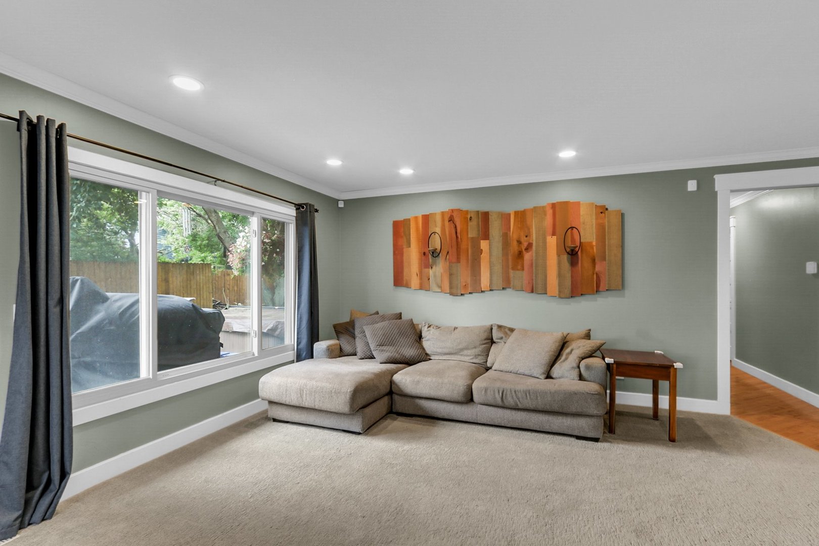 2615 Clayton Boulevard Property Photo 9