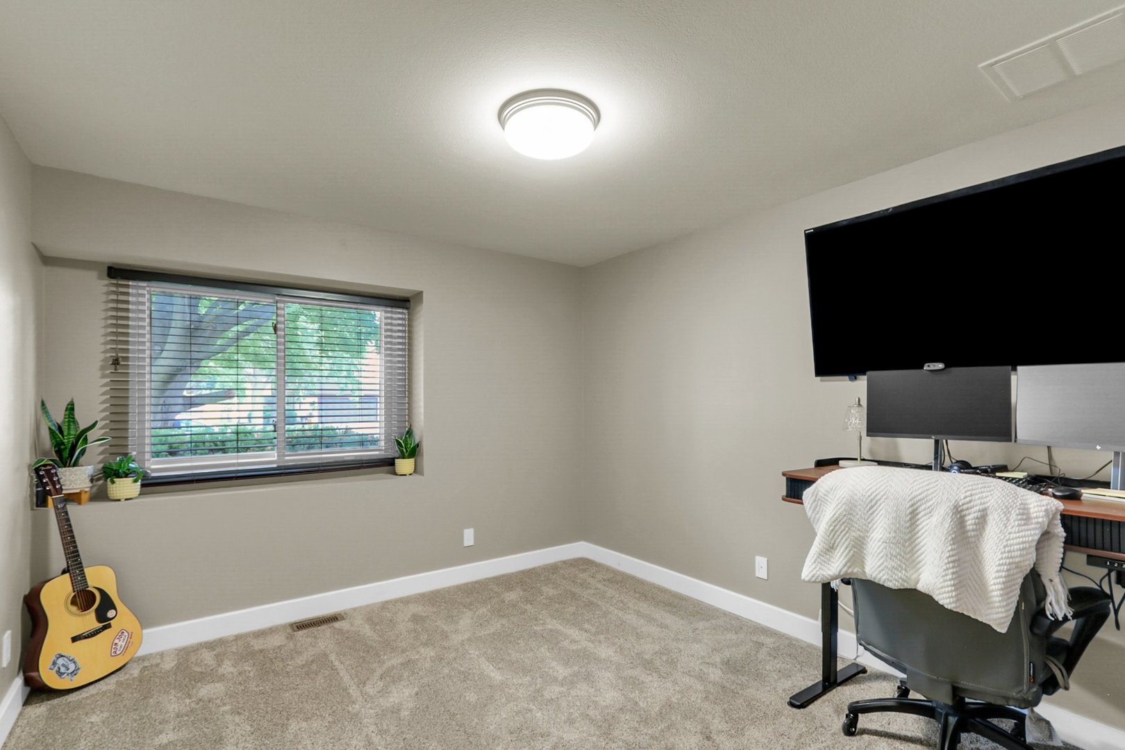 2615 Clayton Boulevard Property Photo 22