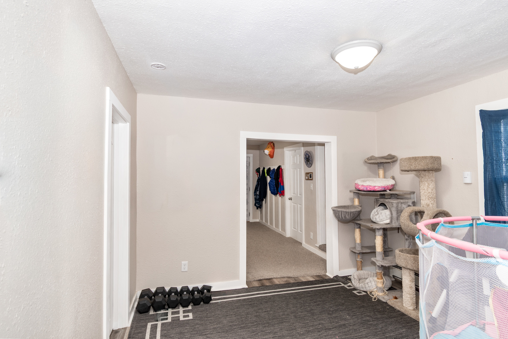 307 S Hickory Street Property Photo 7