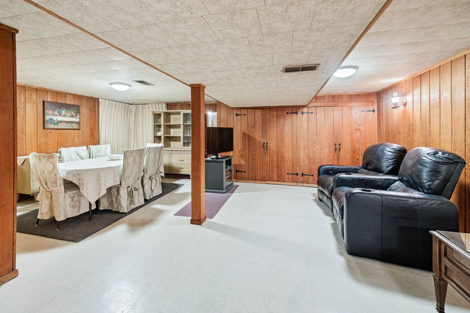 5335 N Natchez Avenue Property Photo 14