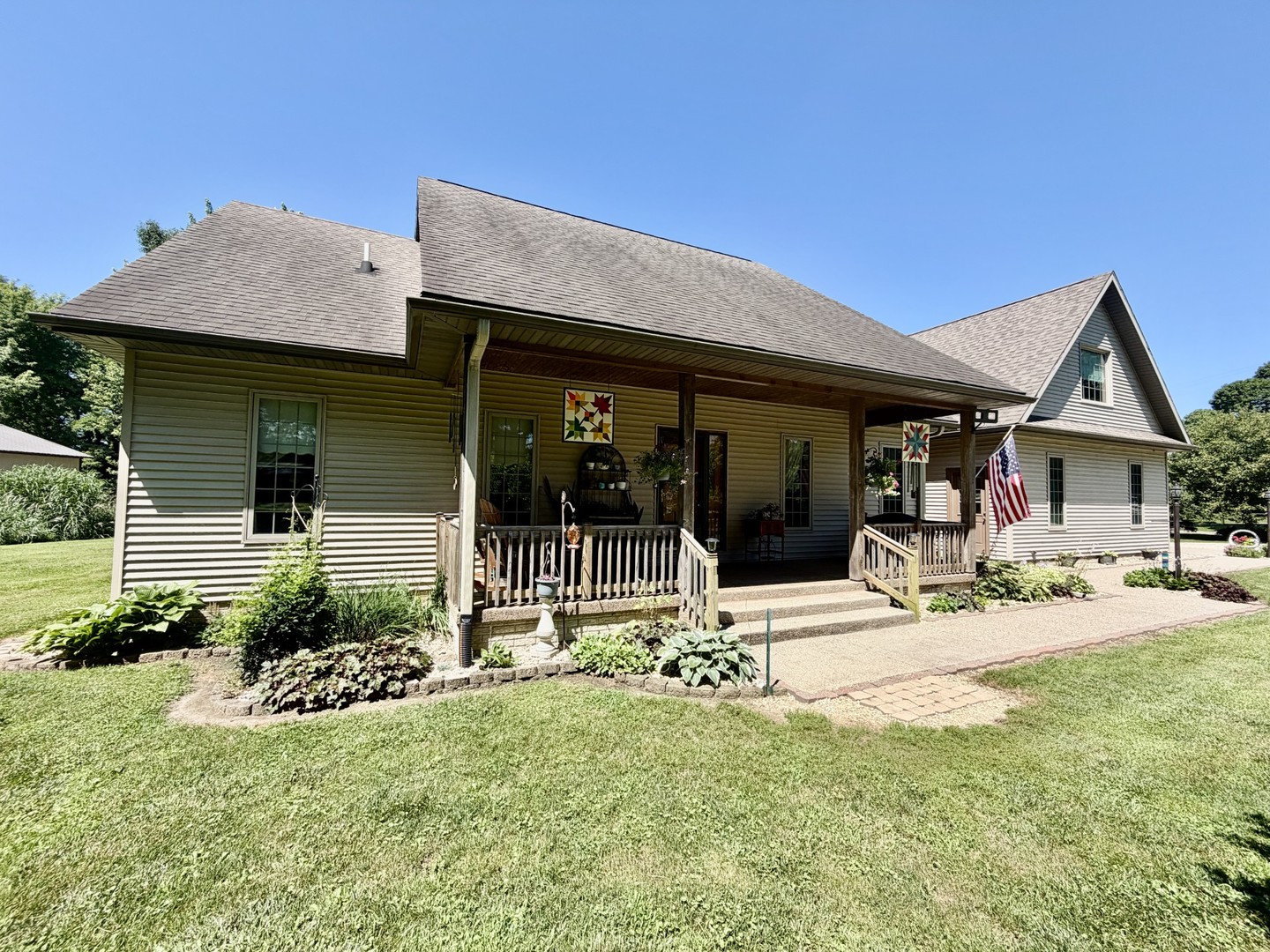 404 Timber Street Property Photo 34