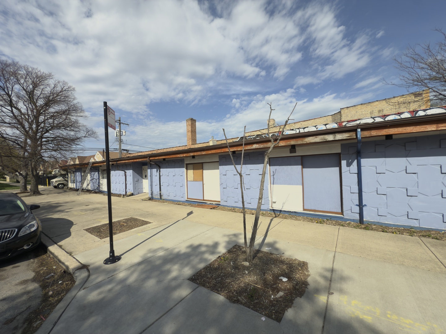5724 W Diversey Avenue Property Photo 1