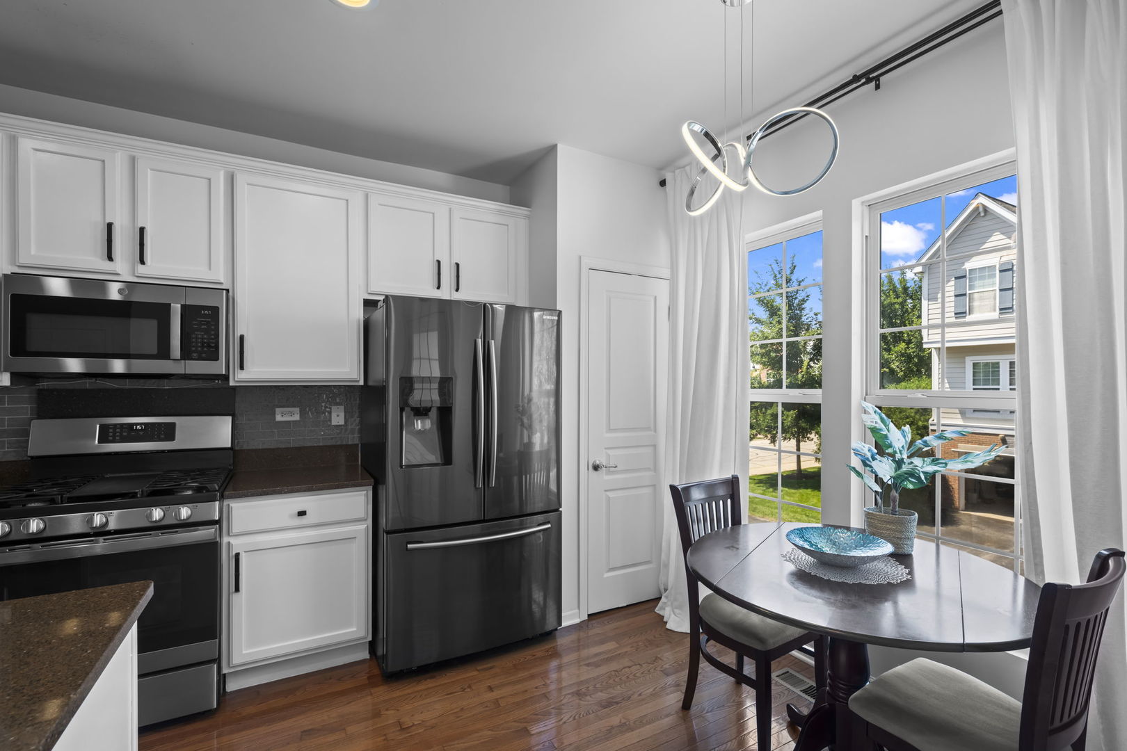 105 Arcadia Lane Property Photo 3