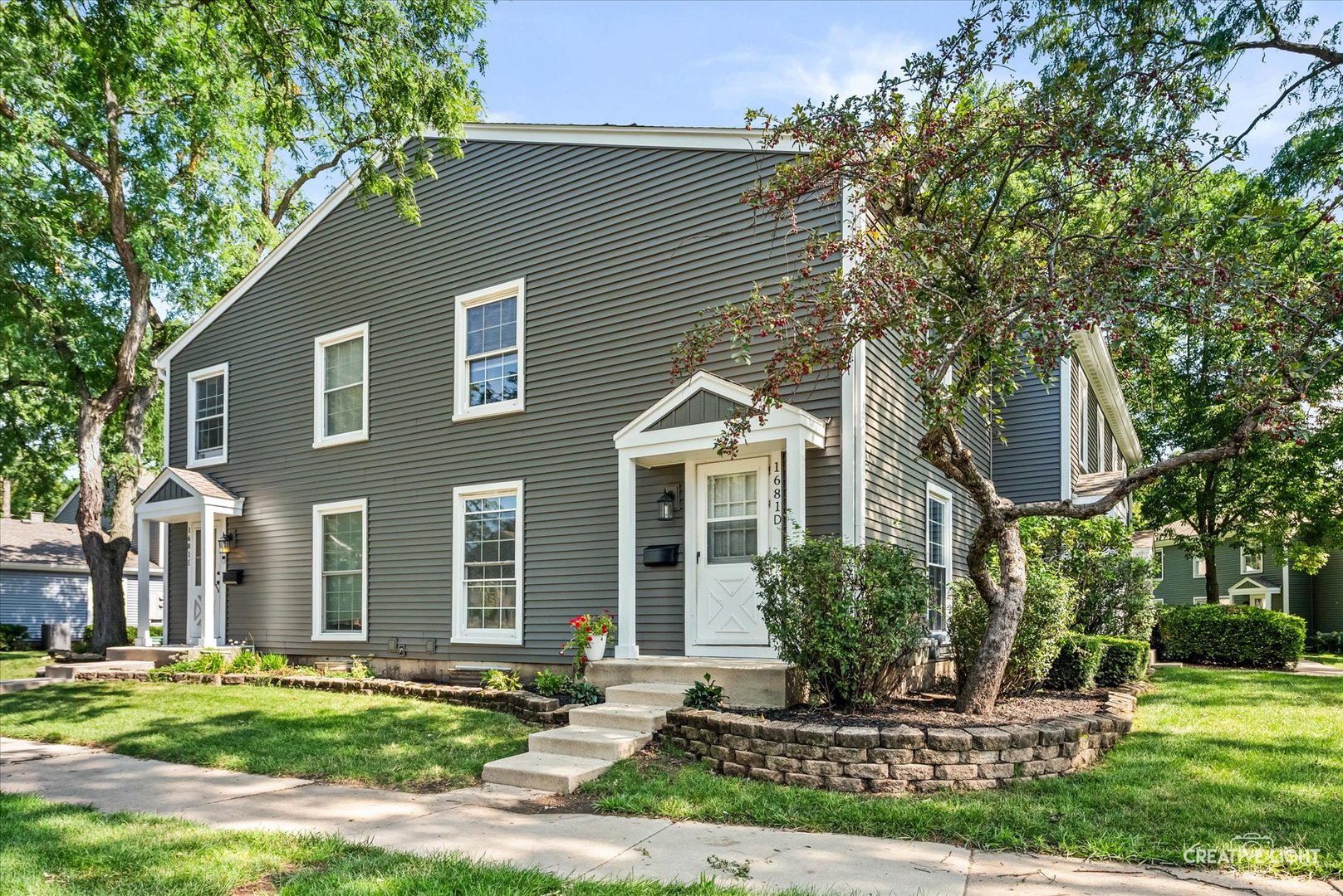 1681 Ashburn Court D Property Photo 1