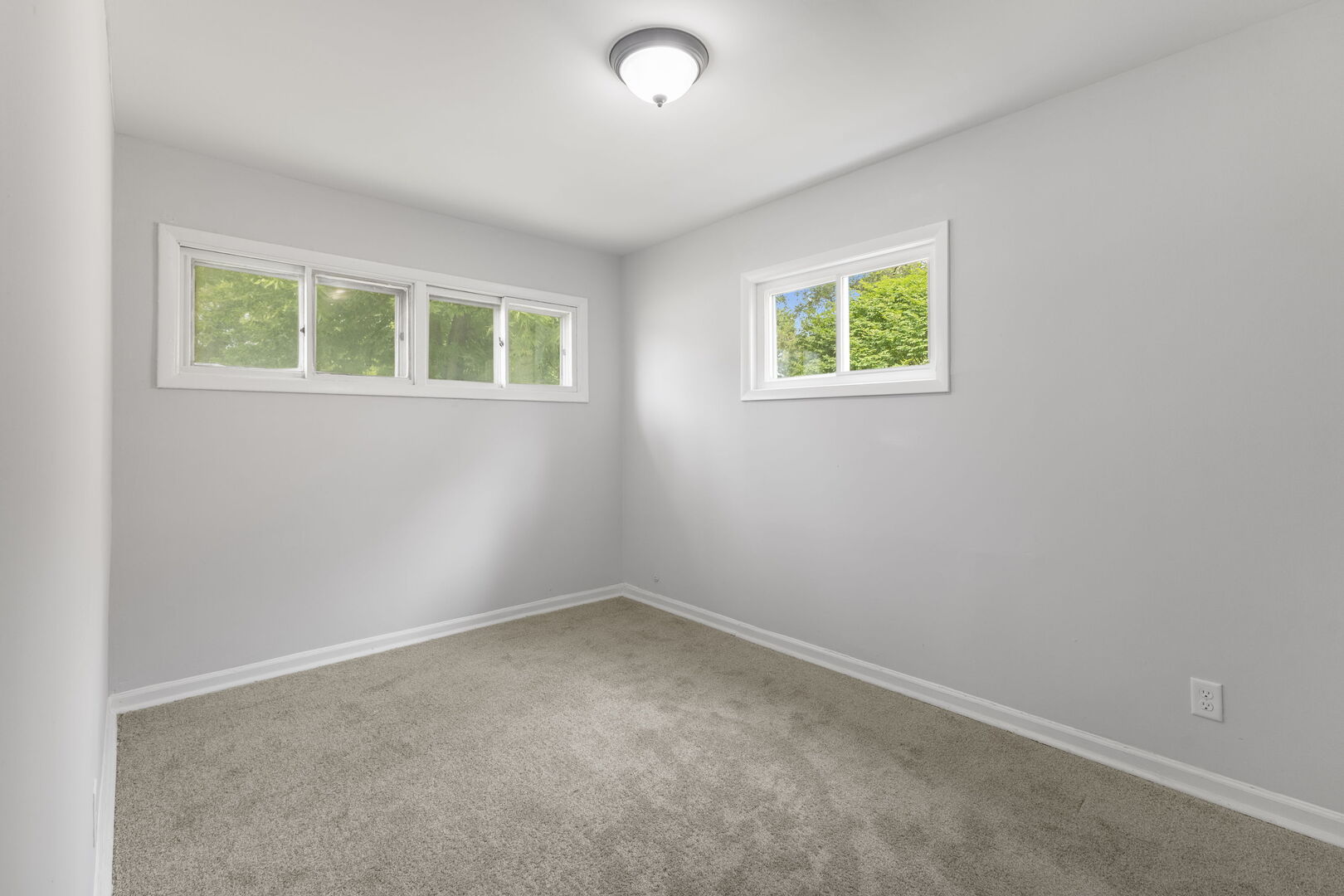 15145 Honore Avenue Property Photo 13