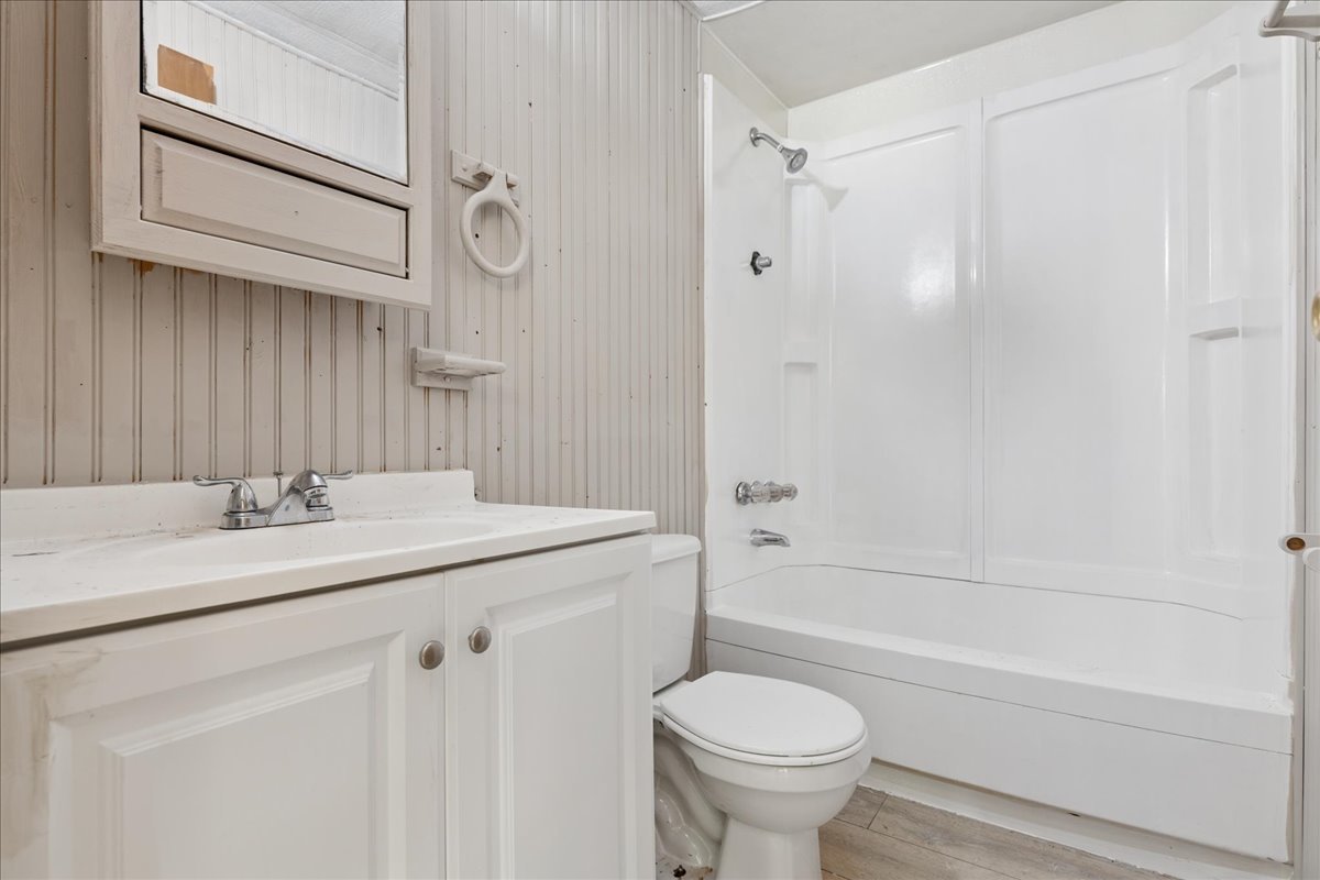 273 Duke Drive Property Photo 7