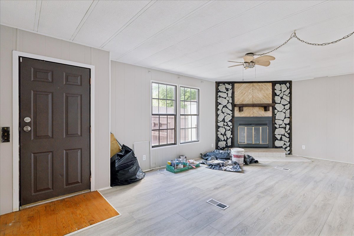 273 Duke Drive Property Photo 8