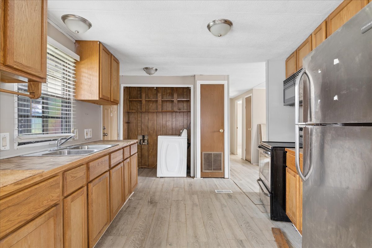 273 Duke Drive Property Photo 11