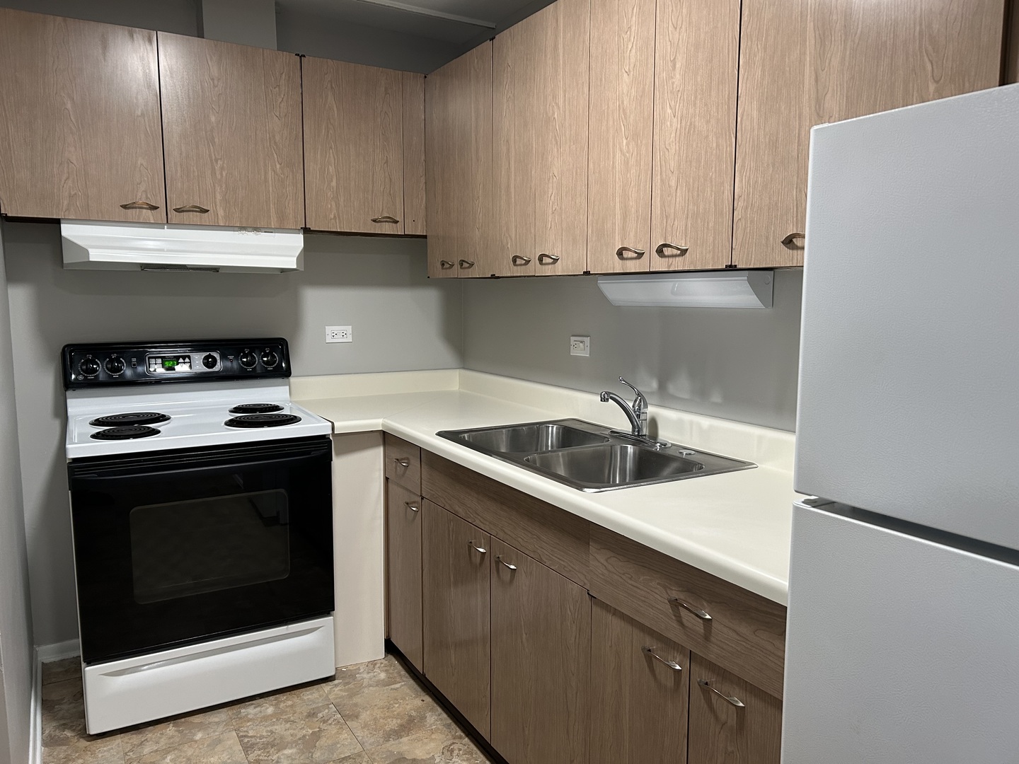 101 Eastern Avenue 7 Property Photo 2