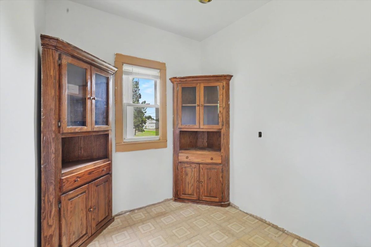 290 S Chestnut Street Property Photo 13