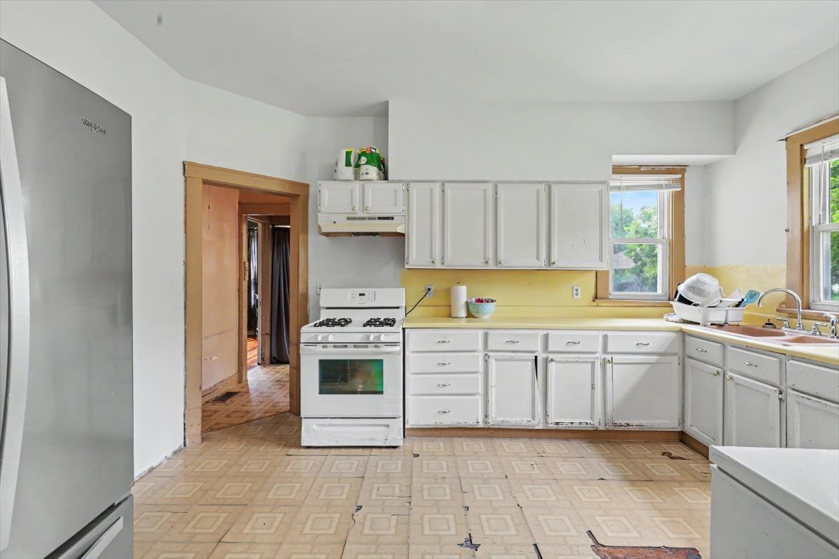 290 S Chestnut Street Property Photo 14