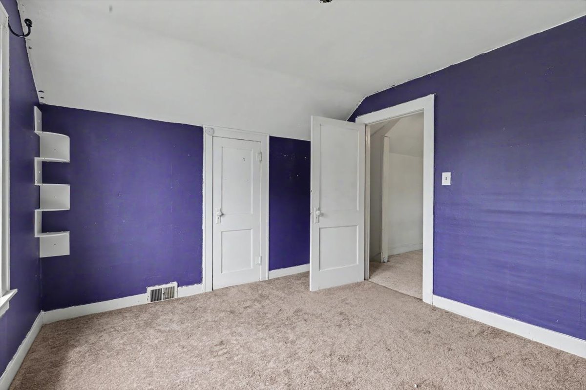 290 S Chestnut Street Property Photo 25