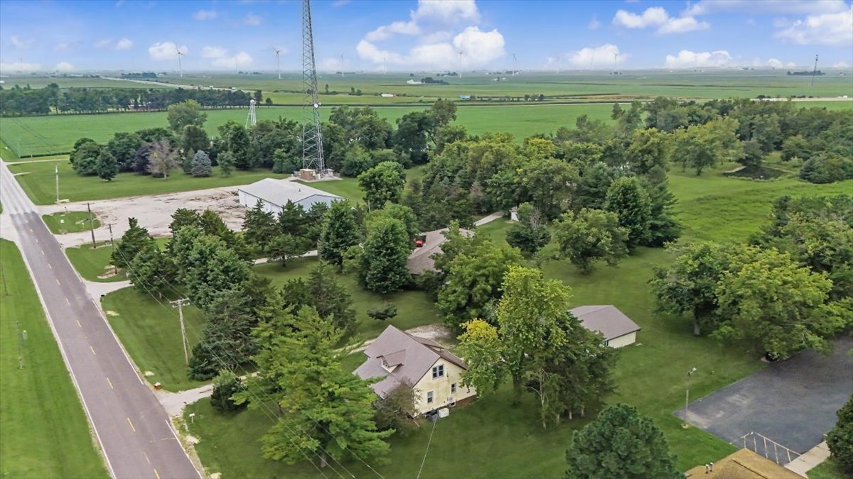 290 S Chestnut Street Property Photo 42