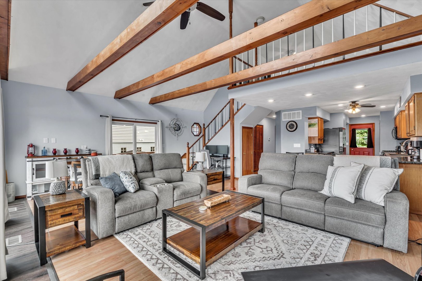 3403 S Shore Drive Property Photo 11