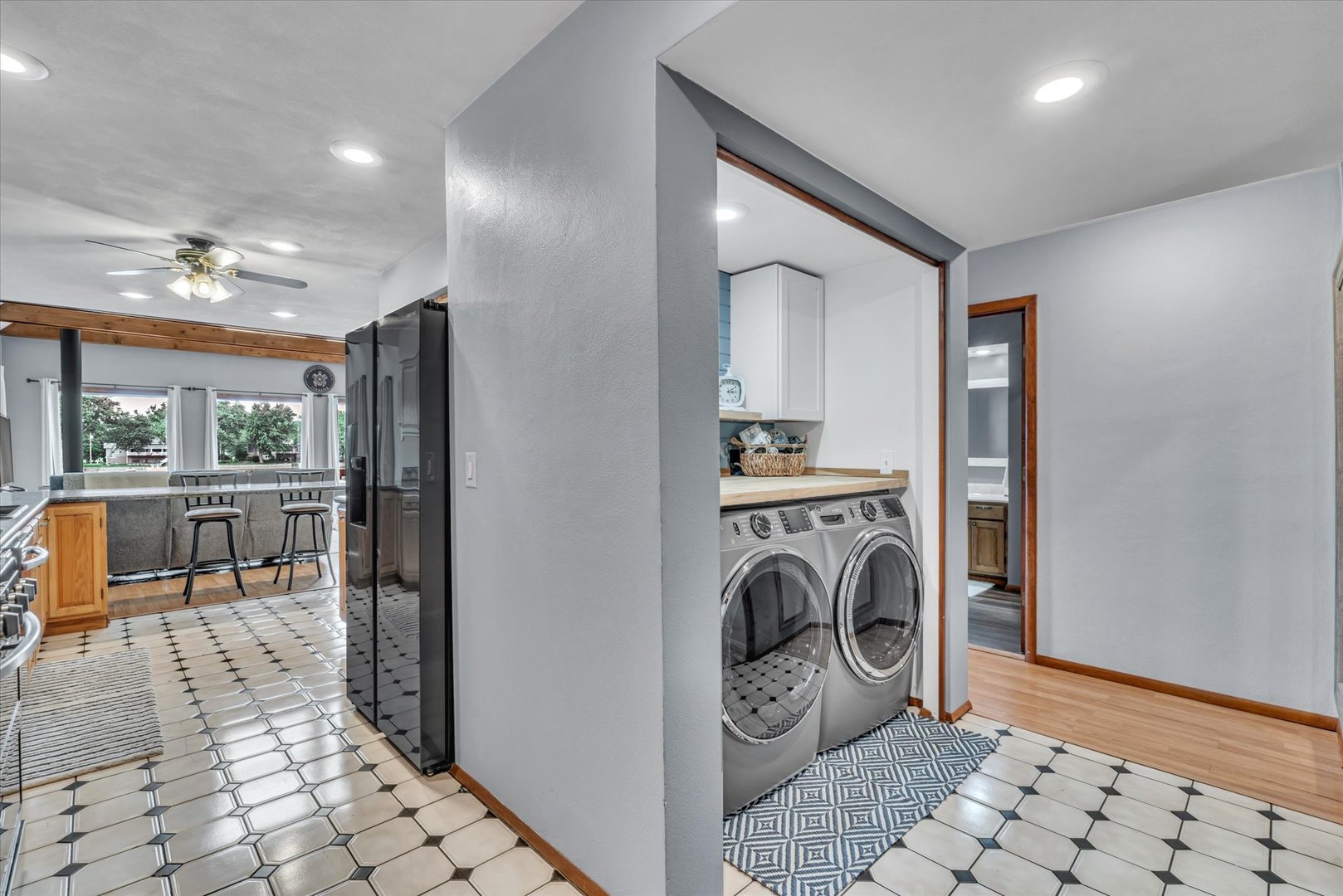 3403 S Shore Drive Property Photo 23