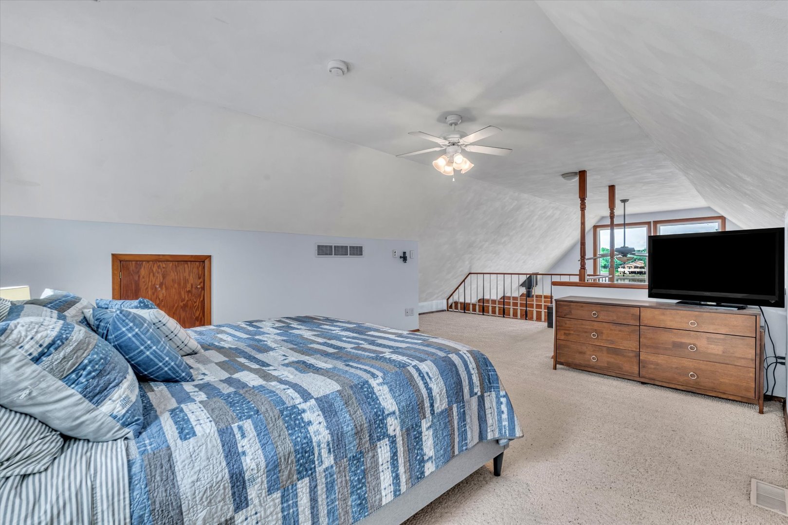 3403 S Shore Drive Property Photo 35