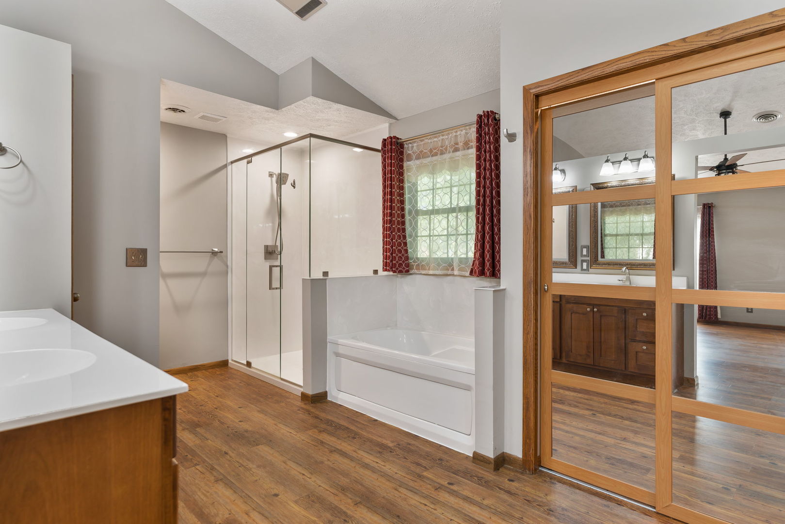4490 Hamilton Drive Property Photo 27