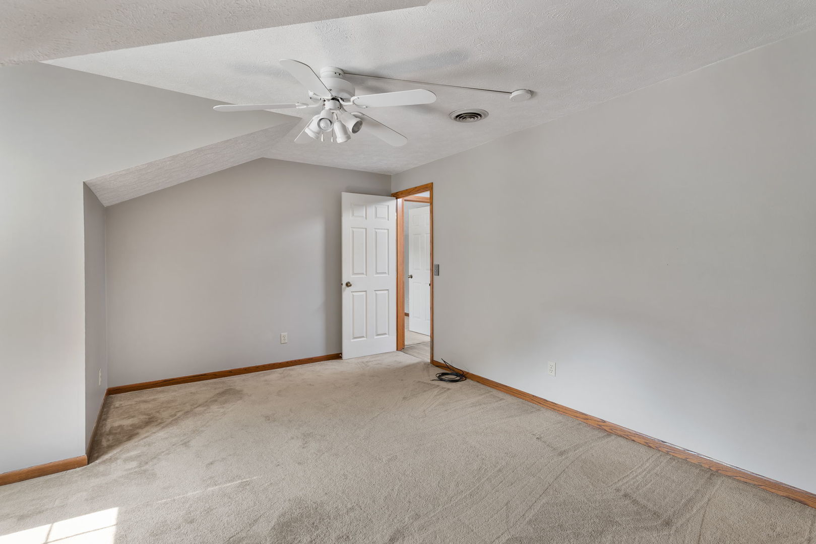 4490 Hamilton Drive Property Photo 33