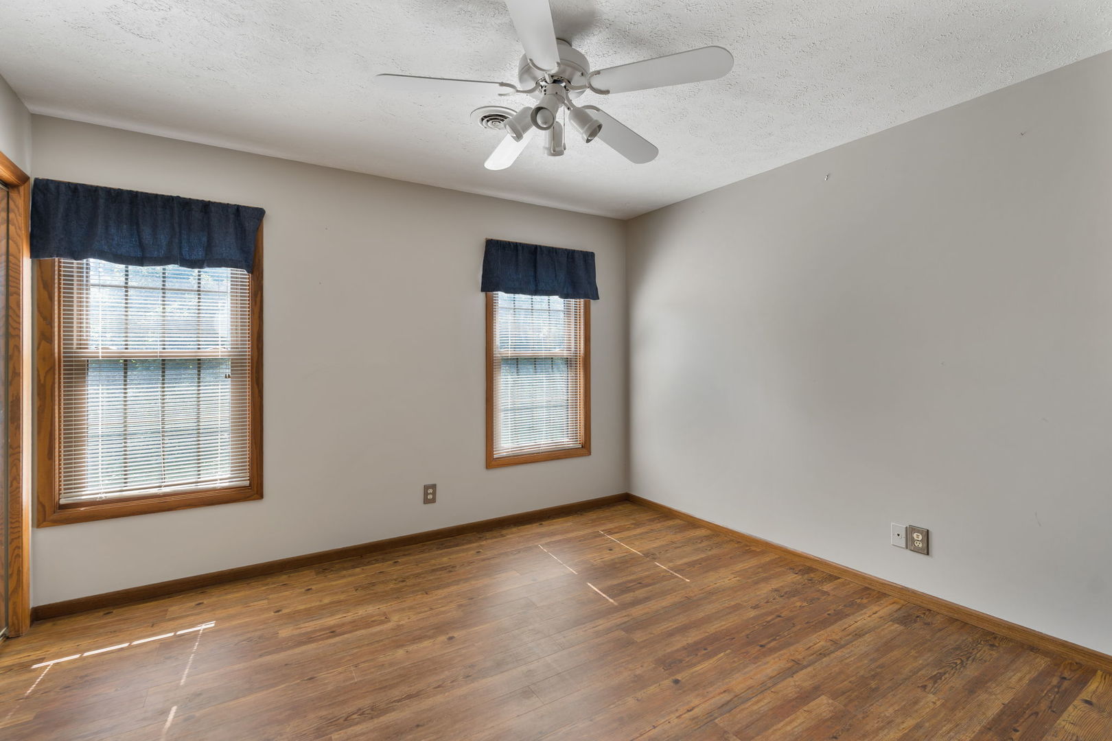 4490 Hamilton Drive Property Photo 36