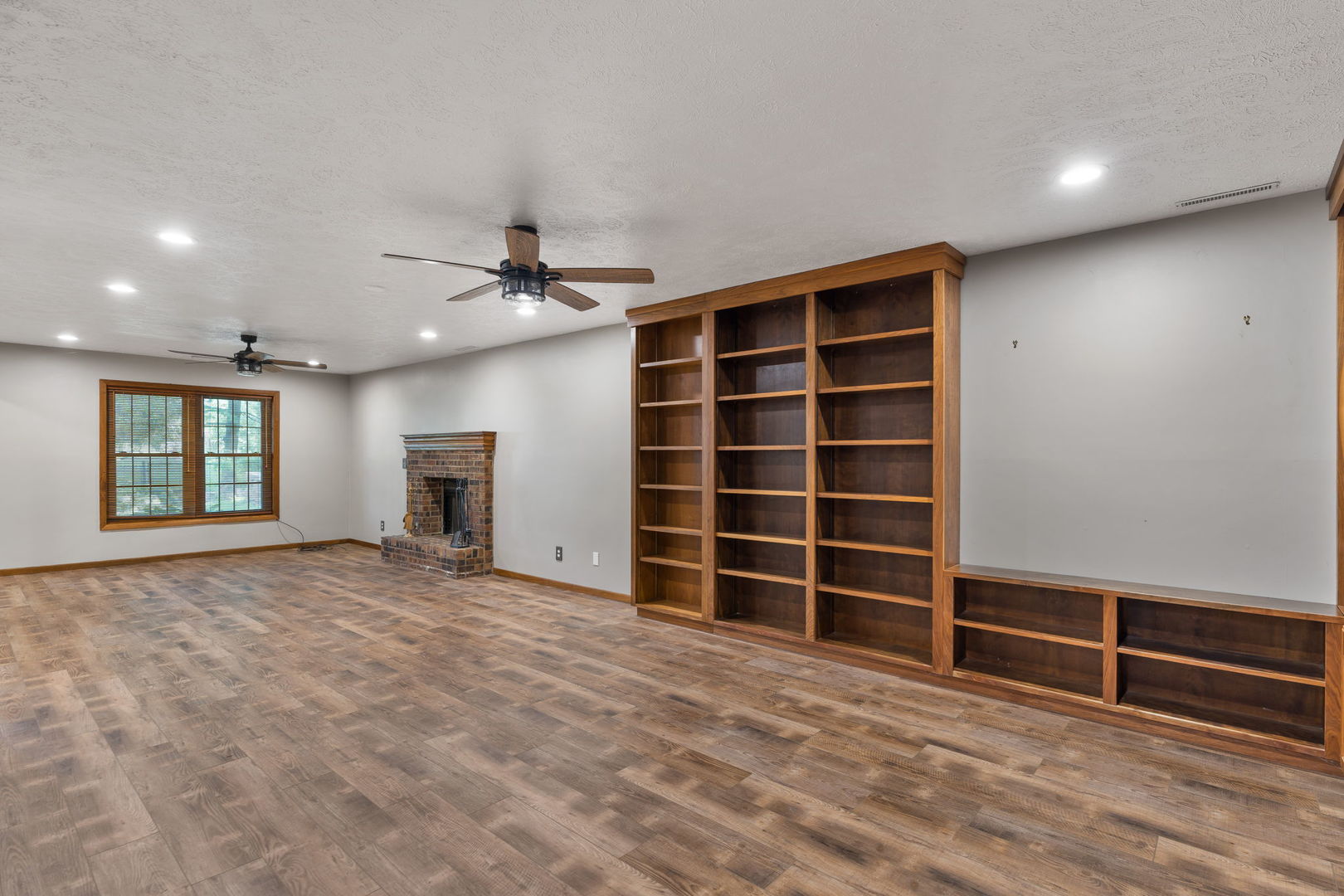 4490 Hamilton Drive Property Photo 40