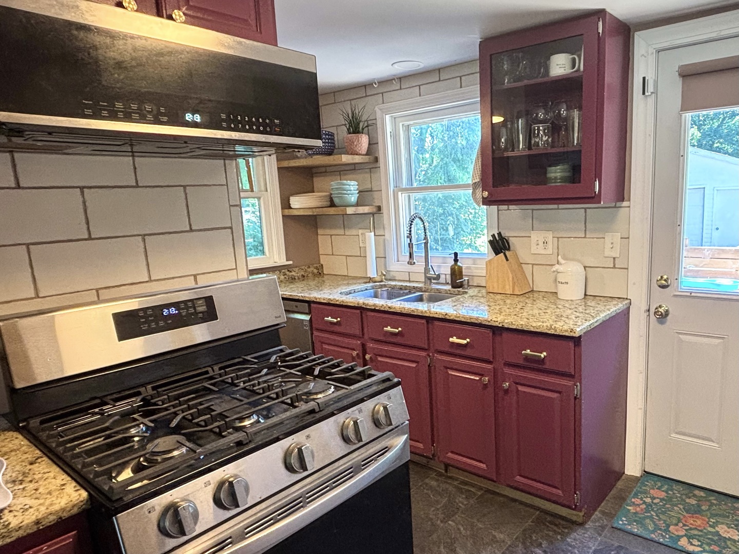 434 Cleveland Avenue Property Photo 9