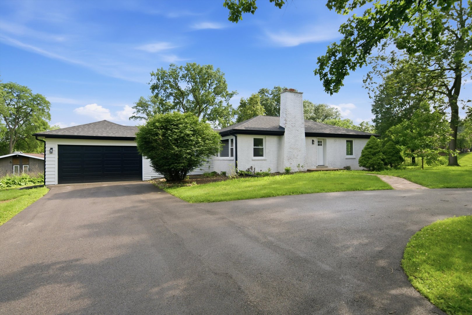 75 Brookdale Lane Property Photo 1