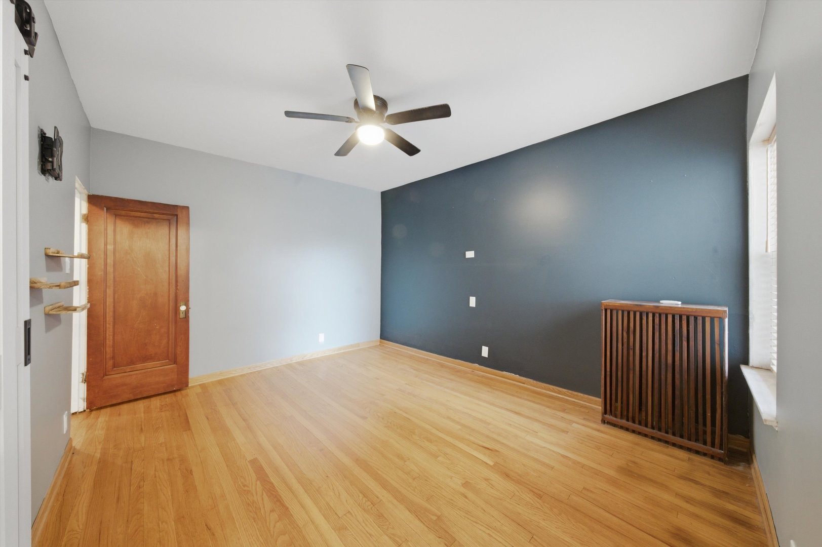 2640 W Logan Boulevard 102 Property Photo 6