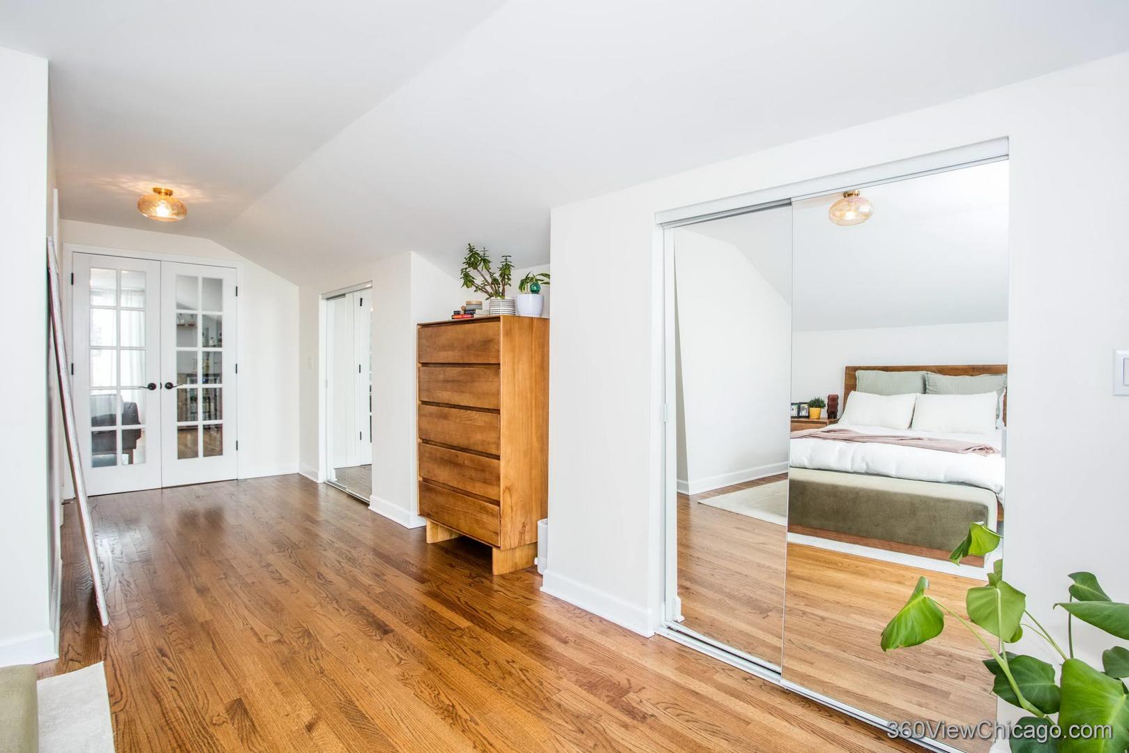 1534 N Bosworth Avenue 3 Property Photo 14