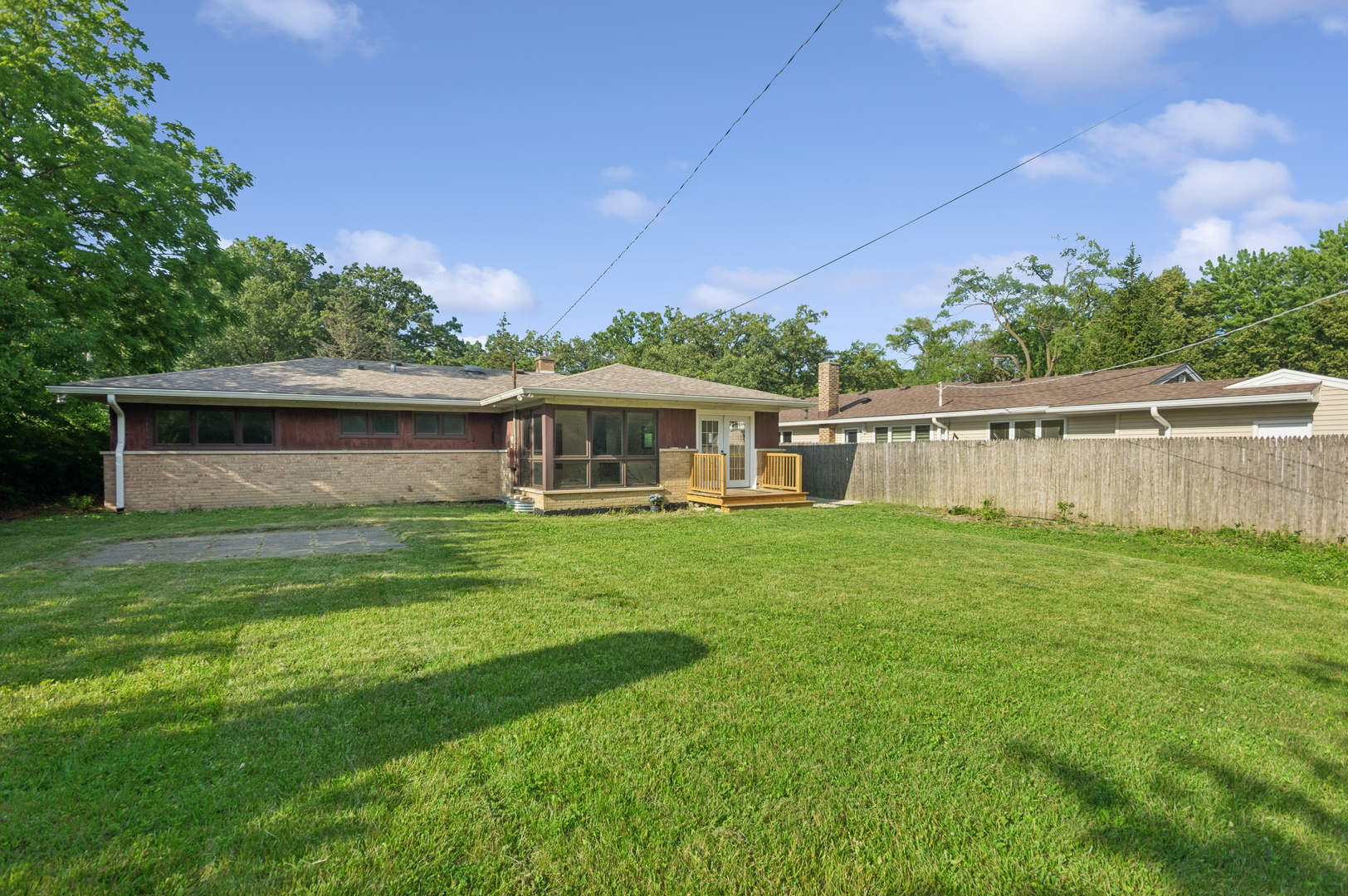 732 Hill Street Property Photo 26