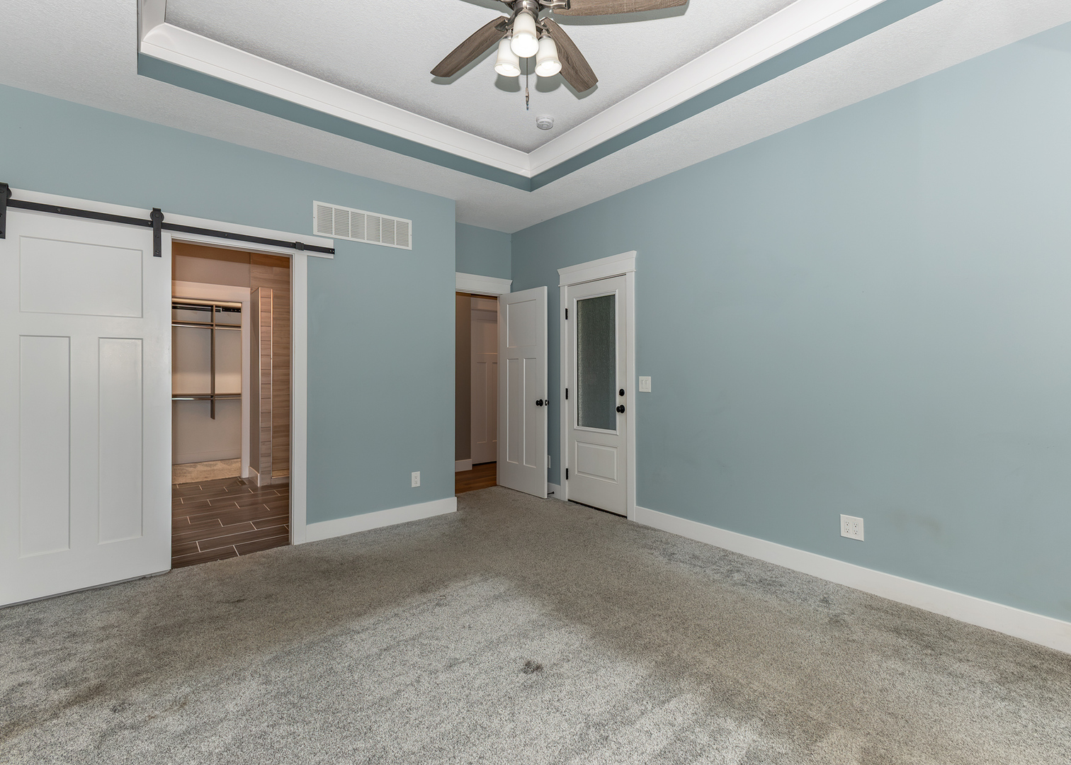 12724231 Property Photo 17