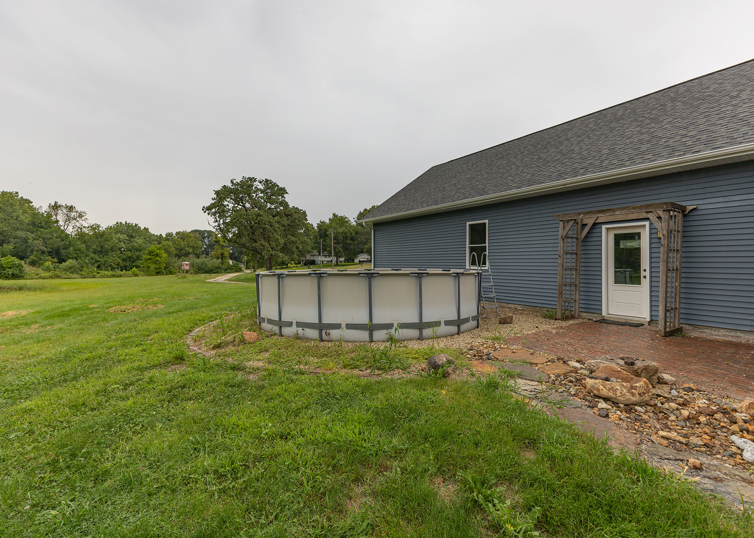 12724231 Property Photo 31