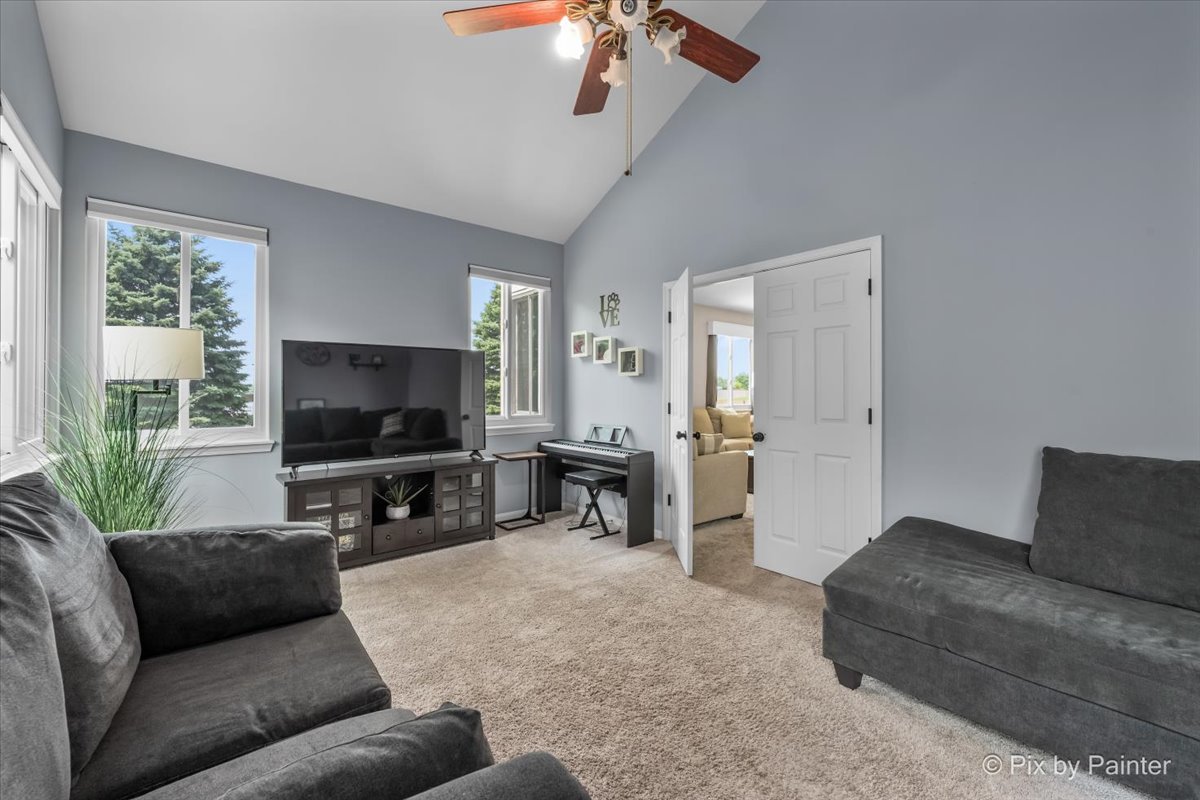1911 Pine Drive Property Photo 13