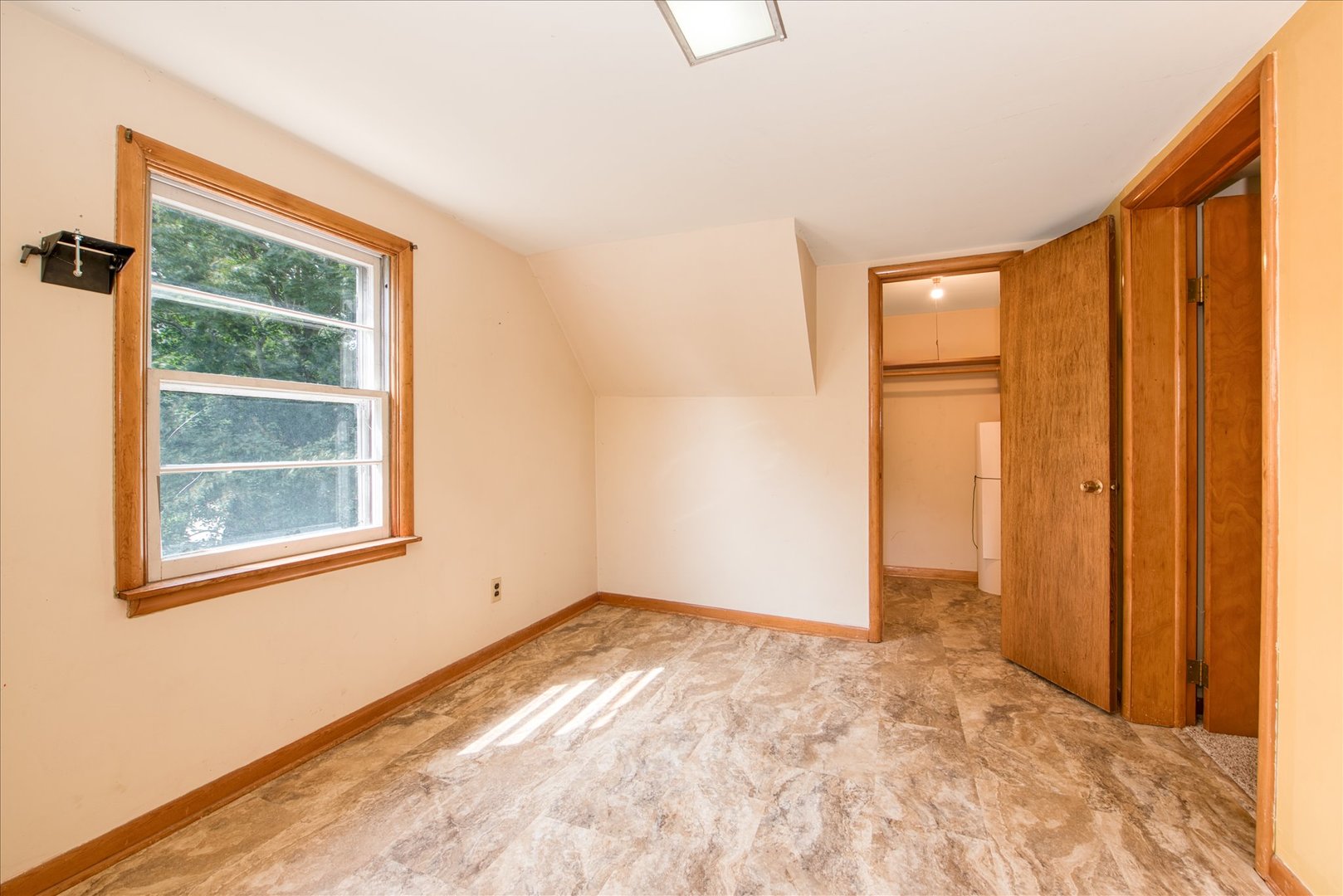309 E Sunset Place Property Photo 31