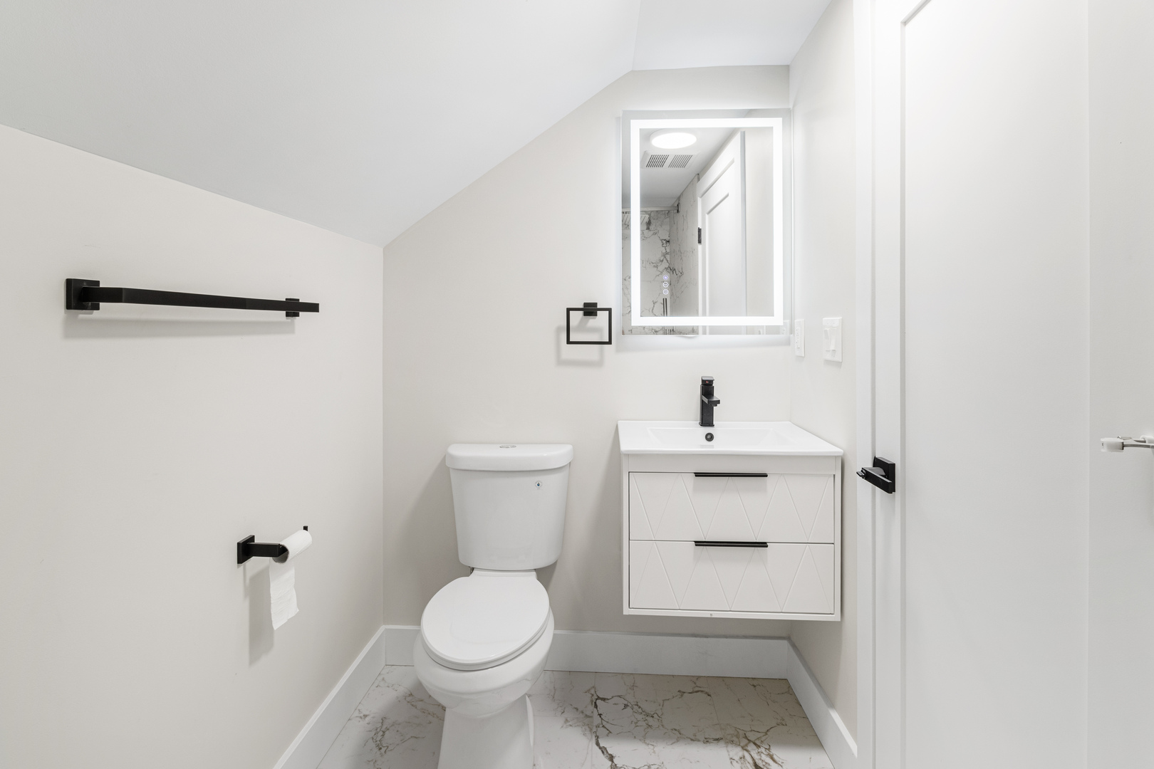 4829 W Strong Street Property Photo 16