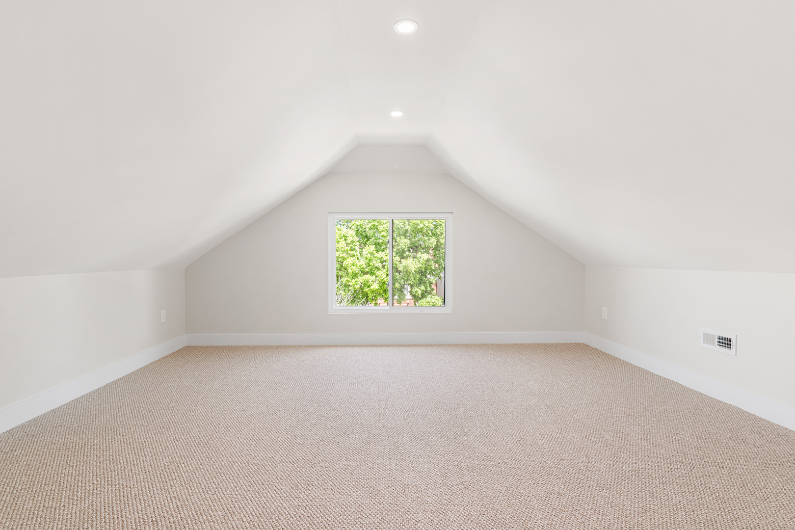4829 W Strong Street Property Photo 18