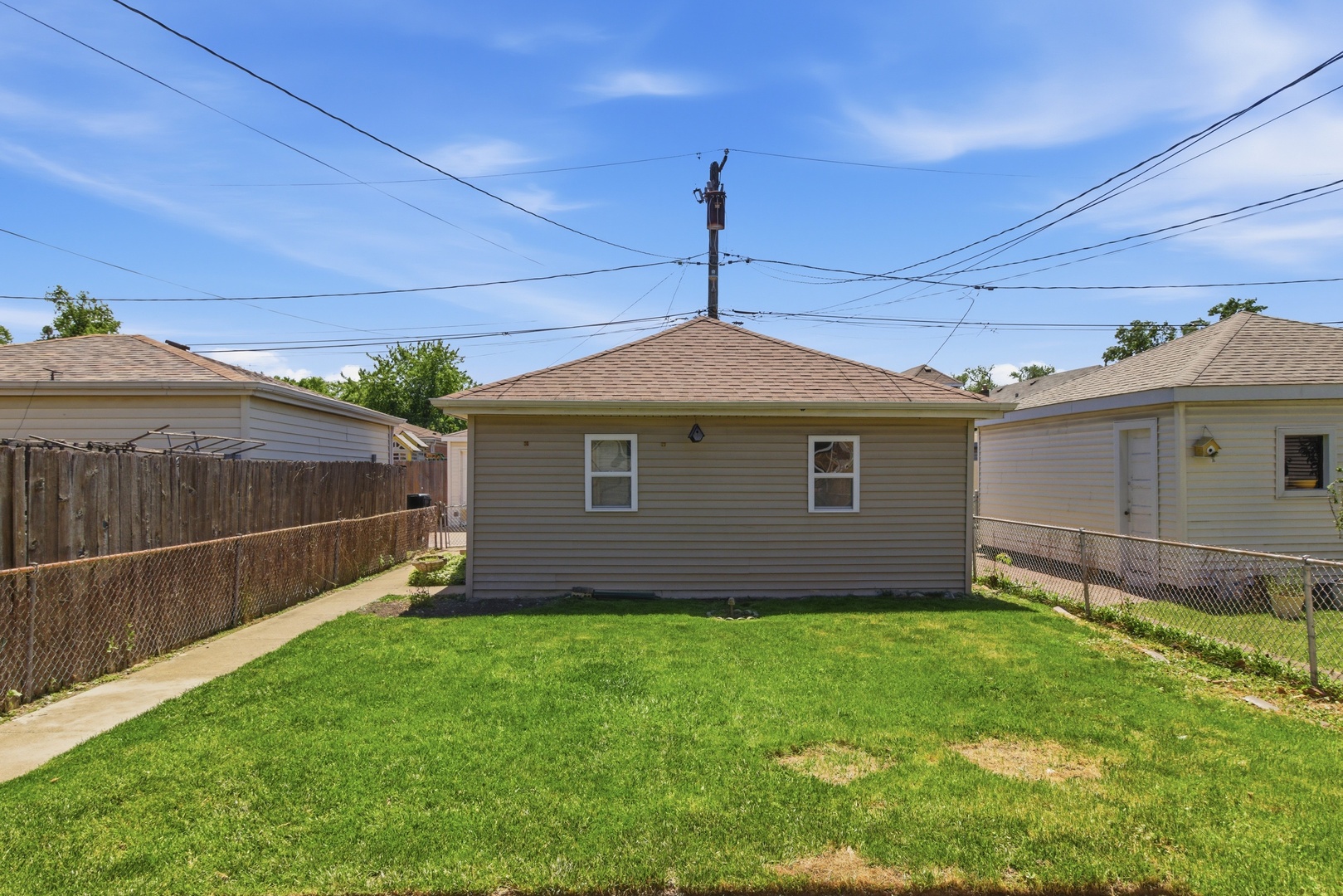 4829 W Strong Street Property Photo 31